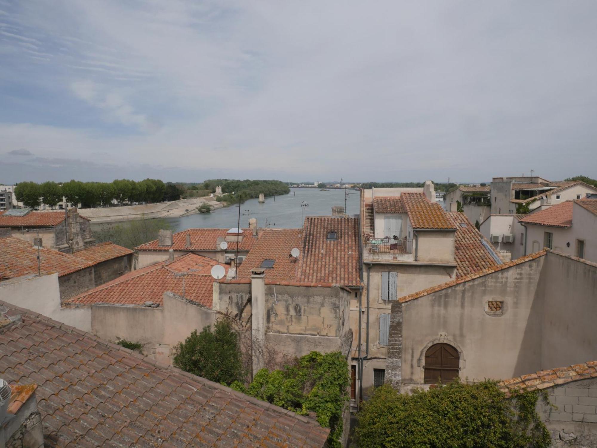 Superbe Appartement Avec Vue อาร์ลส์ ภายนอก รูปภาพ